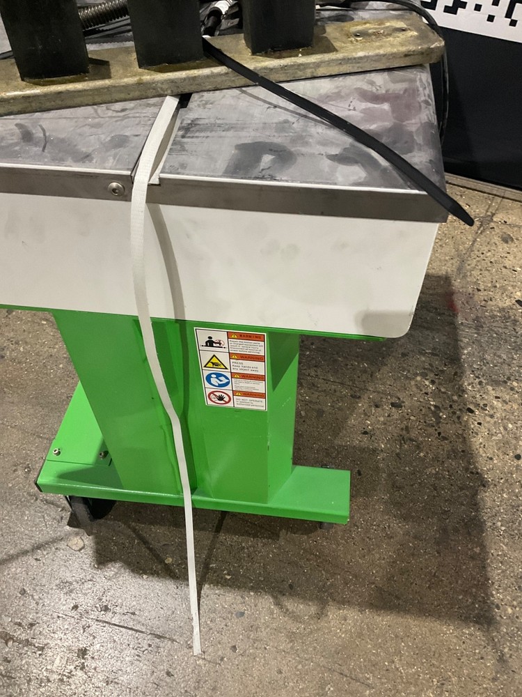 JORESTECH YS-A2H SEMI-AUTOMATIC STRAPPING MACHINE USED