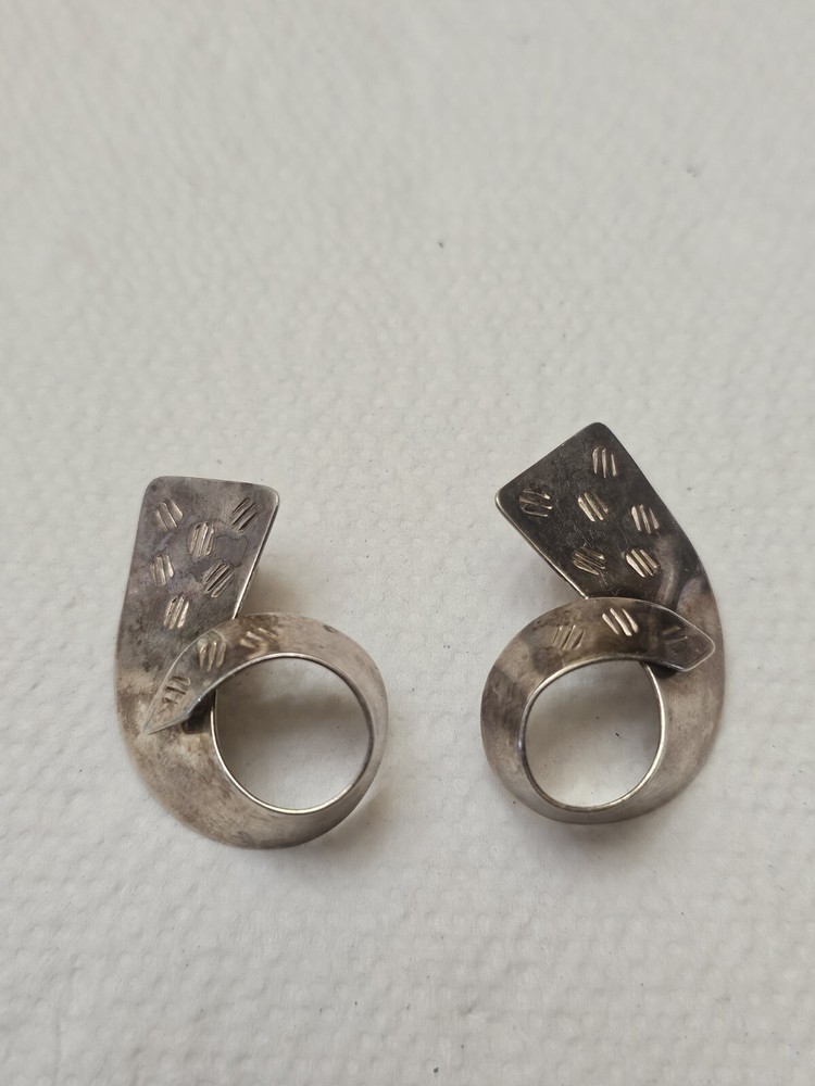 Vintage Native American Sterling Silver Earrings Signed Morrell Very Nice E4