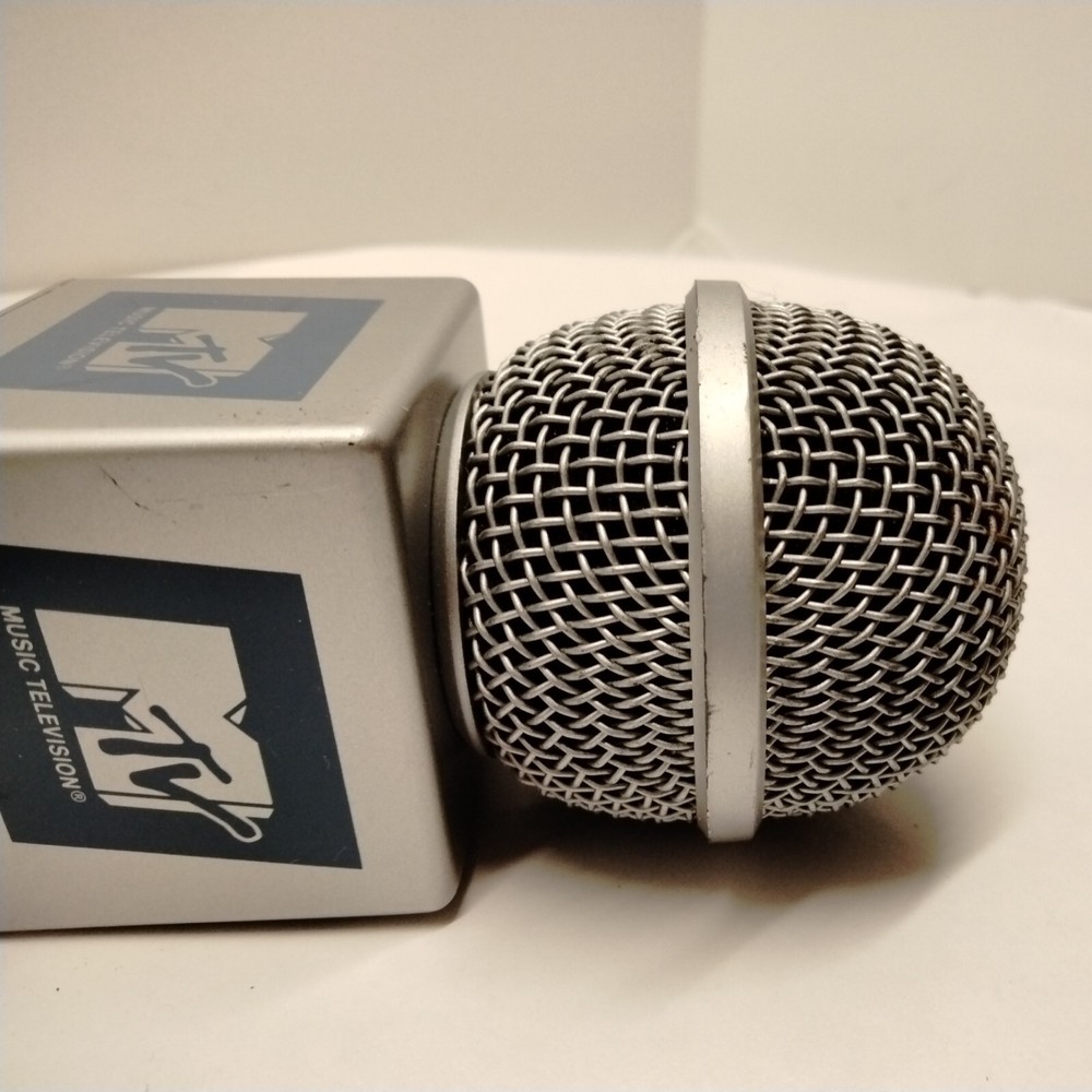 MTV Microphone Singing Machine Wired Dynamic Microphone Karaoke