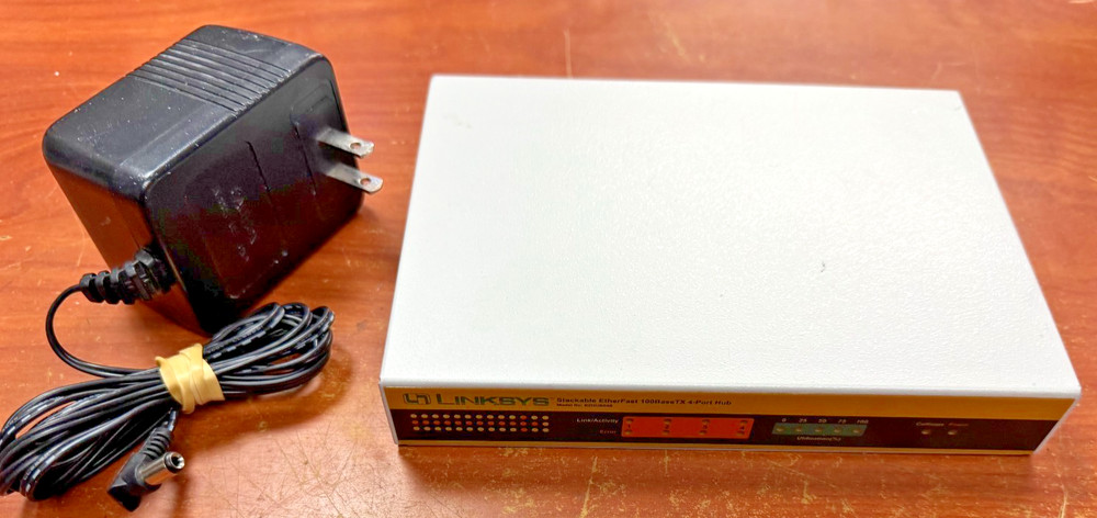 Linksys Stackable Etherfast 100BaseTX 4-Port Hub EZHUB04S