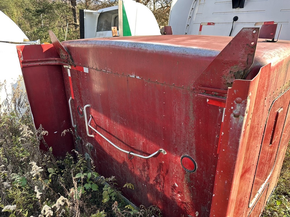 KENWORTH W900 Sleeper Assembly; NICE TAKEOFF!!