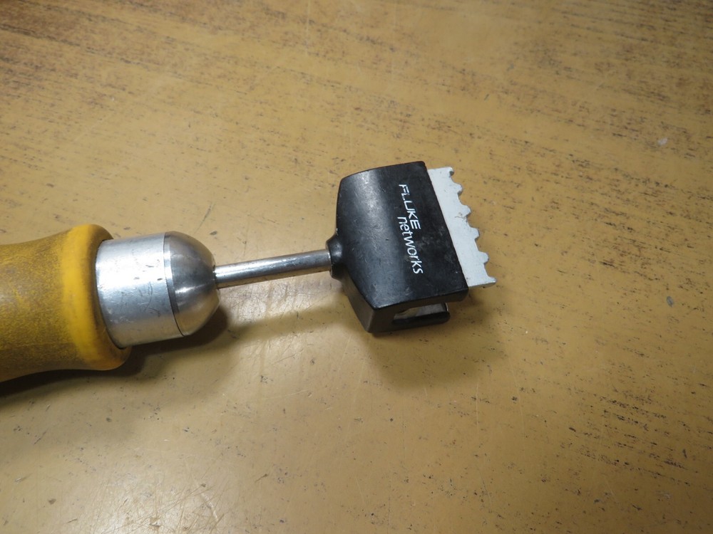 Fluke Networks Punchdown / splicing tool