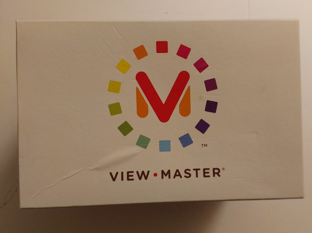 View Master Deluxe Virtual Reality VR Viewer Model DTH61 Start up kit