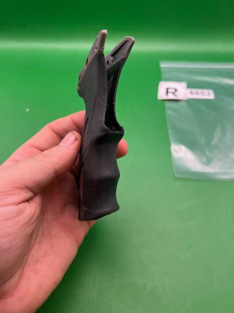 DyeGrips