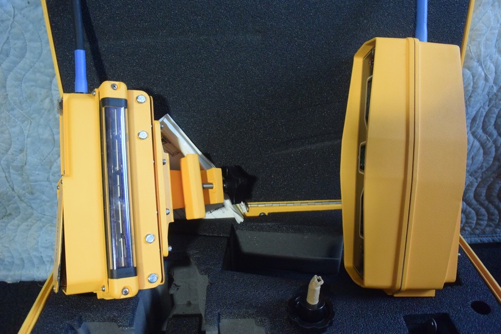 Spectra Precision Grade Display Receivers Model DRS2-3 & RT2S-3 NEVER USED!!!!!