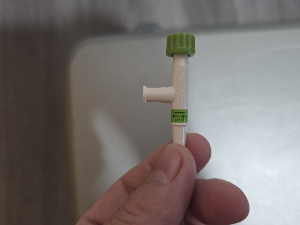 Olympus BF-P10 Bronchoscopy Endoscope With Case & Accessories