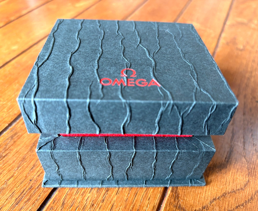 Authentic OMEGA Empty small watch box Good Condition #g11