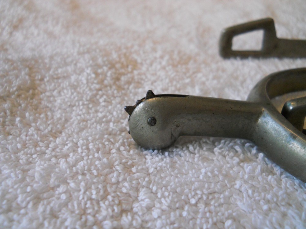 solid nickel spurs english ladies