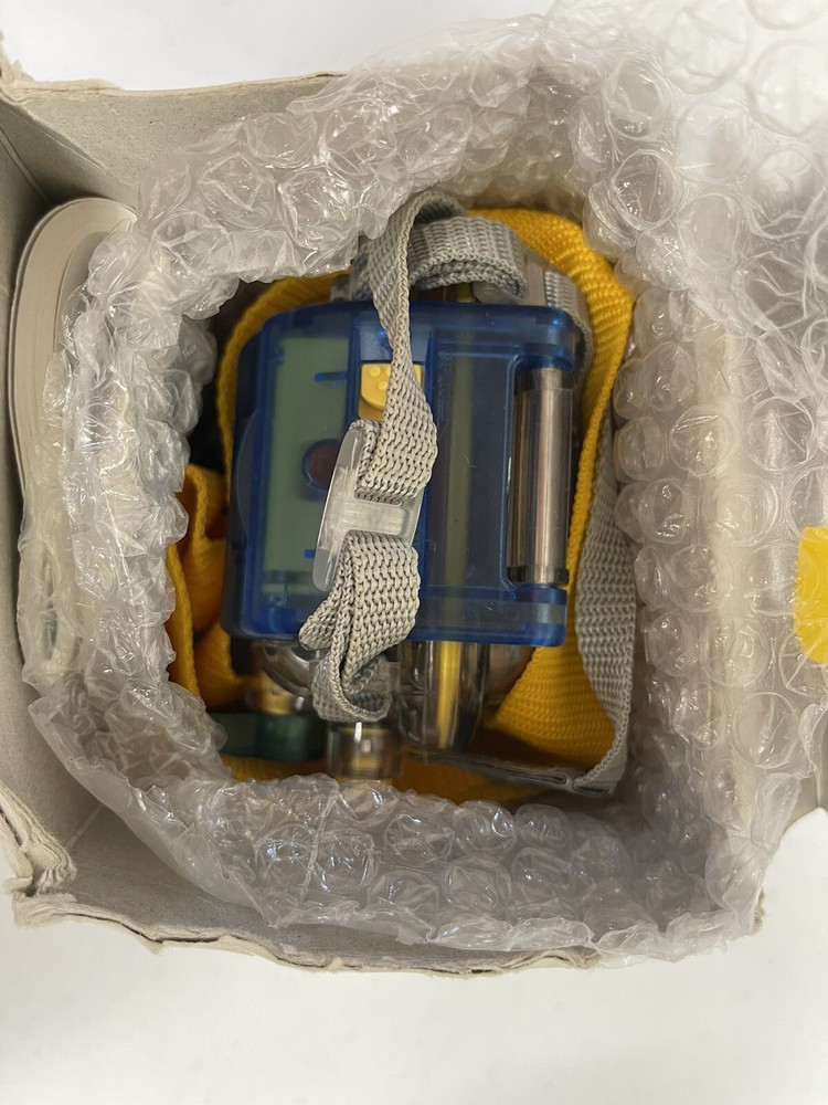 Canon Waterproof Camera Case WP-DC800 With Box