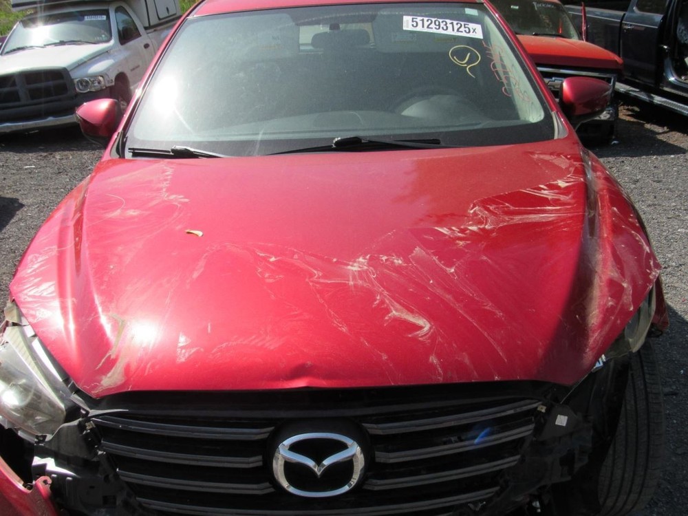 CX-5 2016 Glove Box 1043648