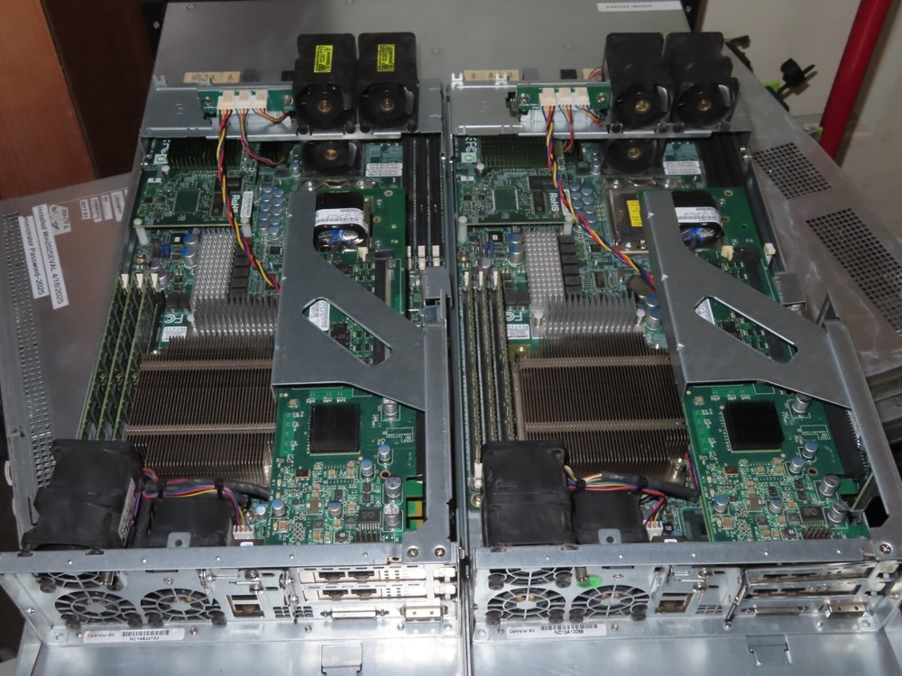 Nimble Storage Array CS260 HHD 12x 3TB SSD 4x 300GB