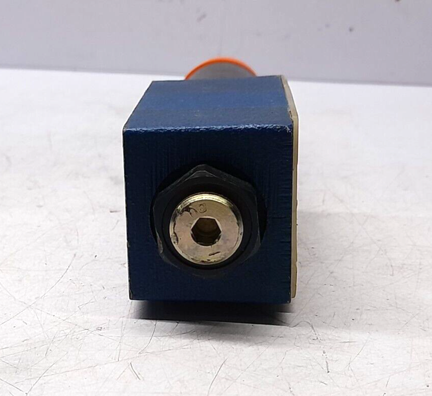 Rexroth R900433350 Pressure Reducing Valve ZDR 6 DP2-43/210YM/12 000123134477