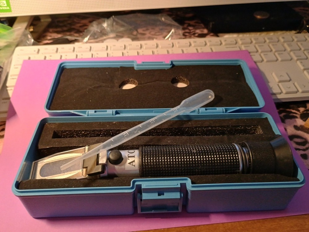 ATC Portable Refractometer Used In Box
