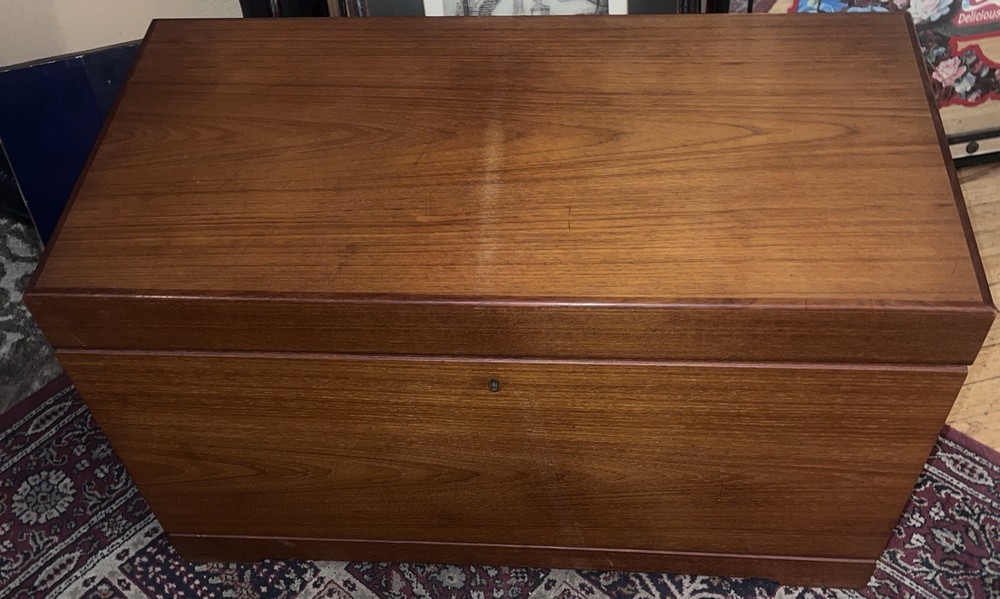 Teak Danish control vintage Modern Teak Blanket Chest