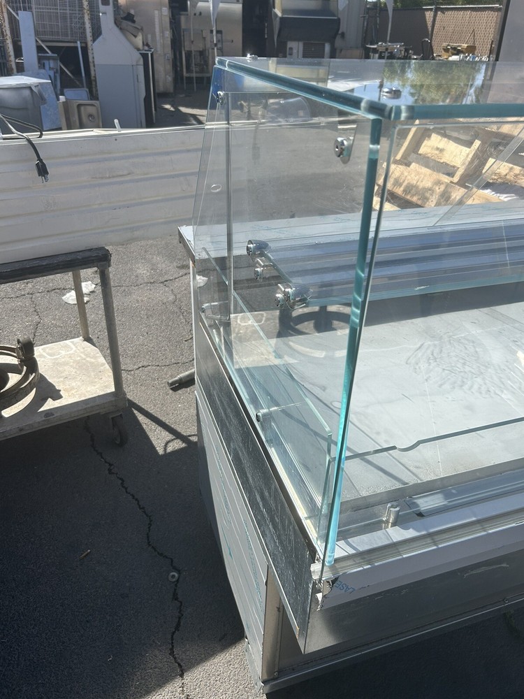 Oscartek Pastry Display Case Model ROSAR4RV130