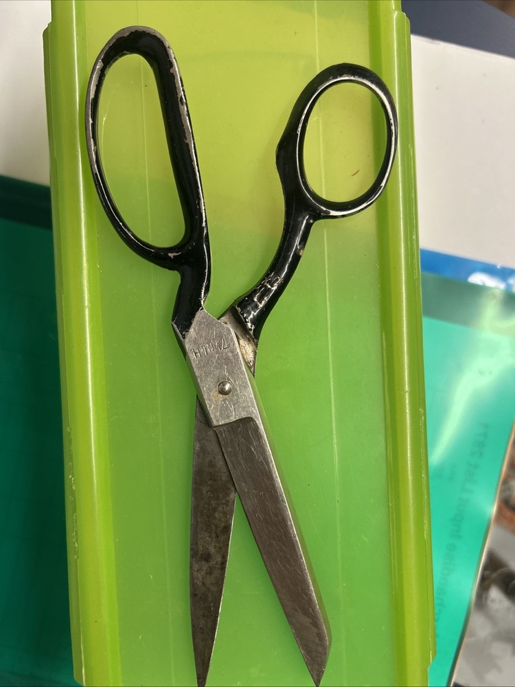 Wiss 7.5 Vintage Black Handle Scissors