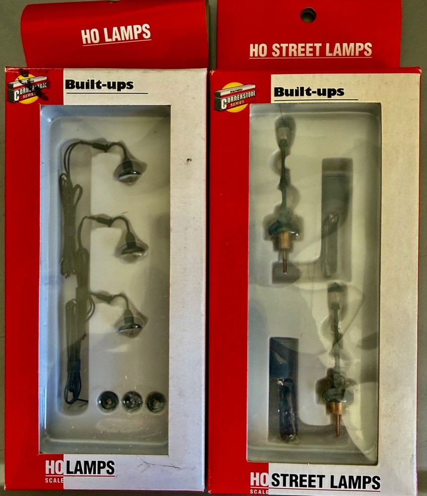 HO scale street Lamps - 2 boxes