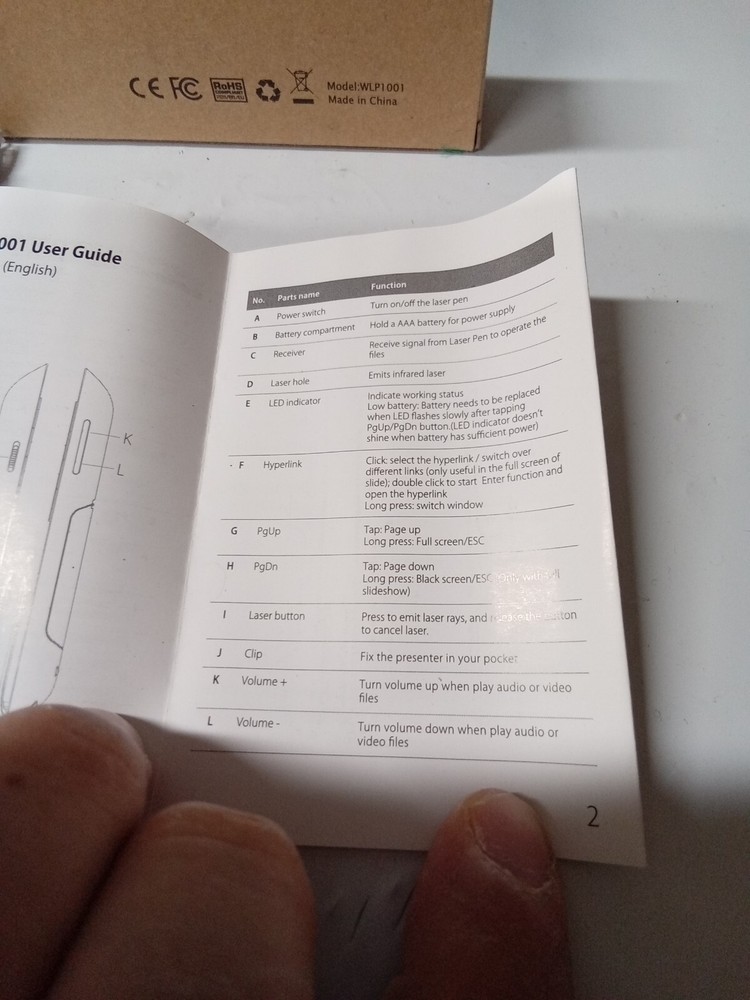 ELEKETE WIRELESS PRESENTER WITH LEASER POINTER PRESENTATION CLICKER,330FT