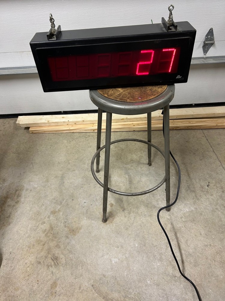 Red Lion digital counter 6 digits