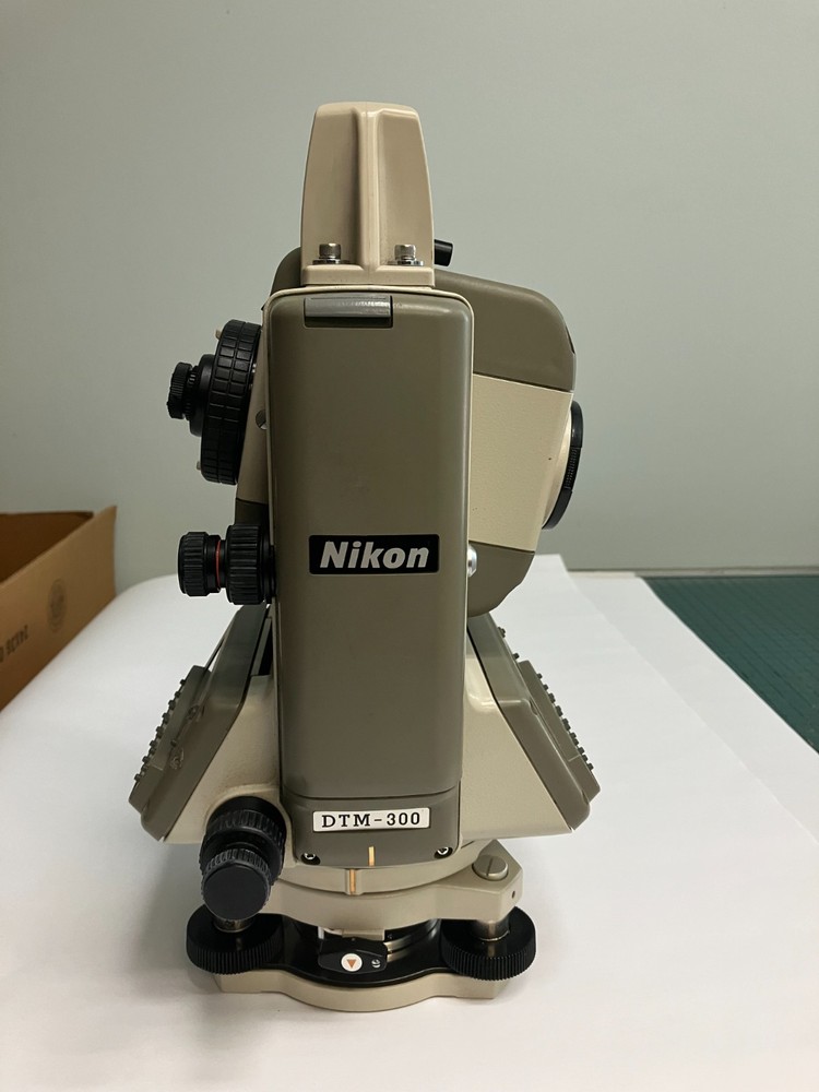 Nikon DTM-300 Total Station