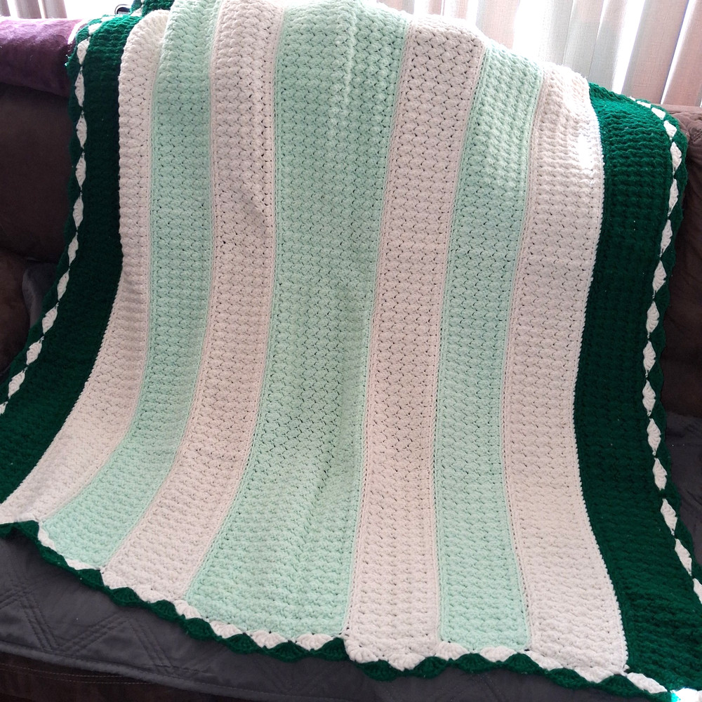 Green Multigreen Aphagan Approx 45x 57