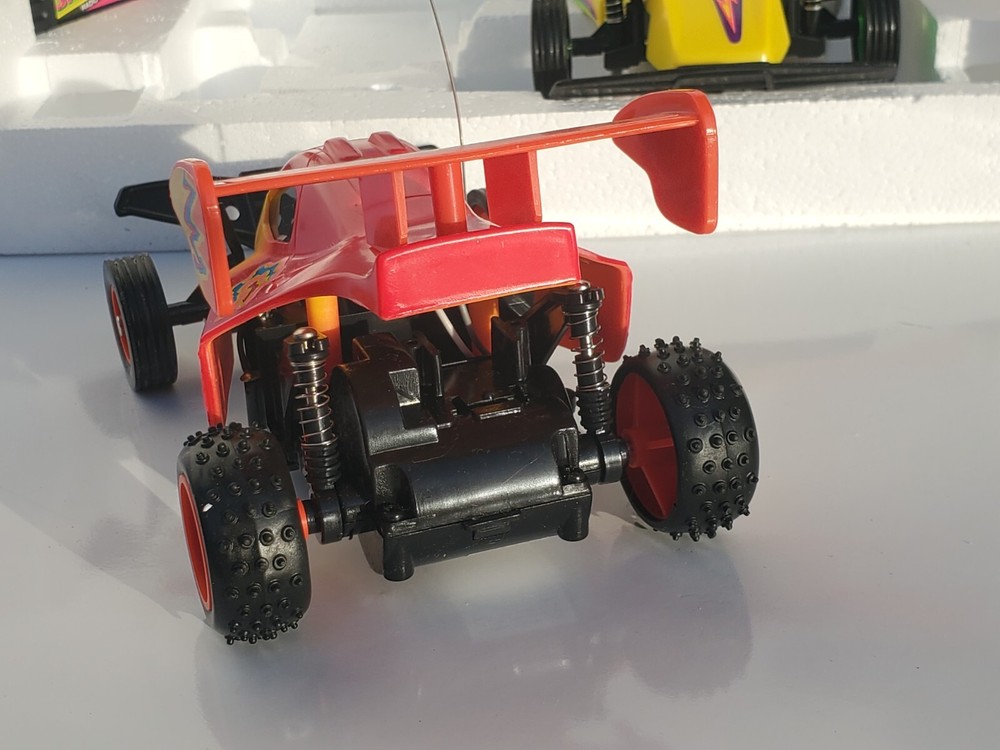 Vtg 1993 Echopro Radio Controlled Scorpion Racing Set. Missing one controller