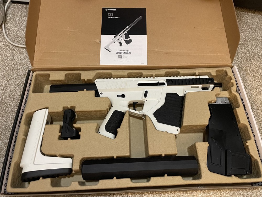 Crossman Full-Auto ST-1 BB Rifle