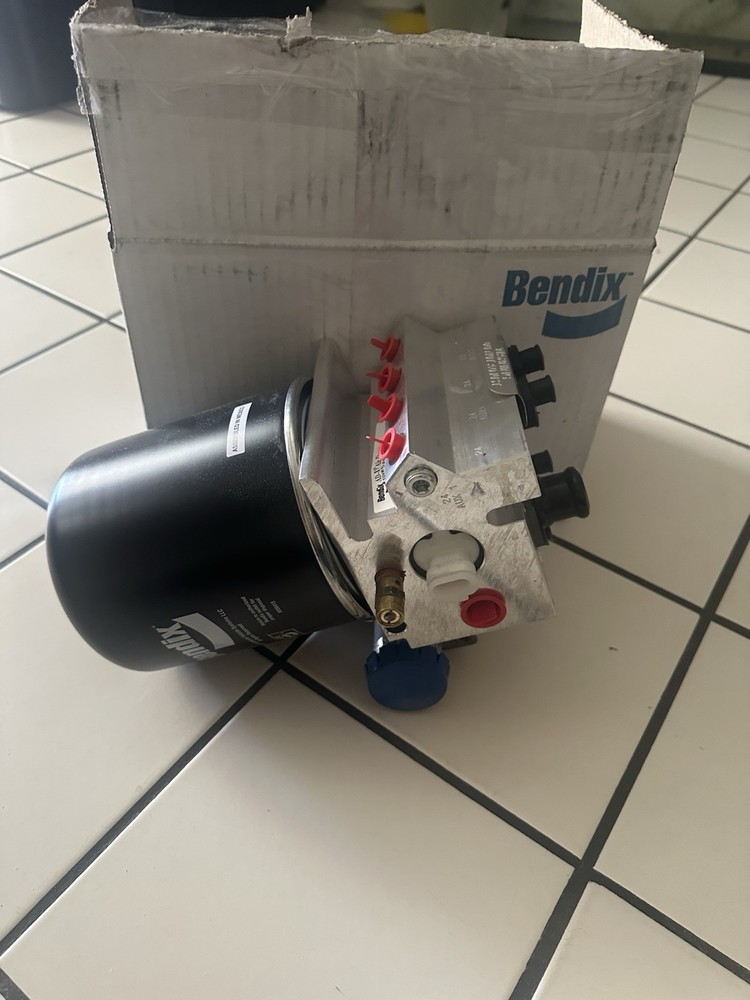 New Bendix K049199 Air Dryer Assembly AD-IS