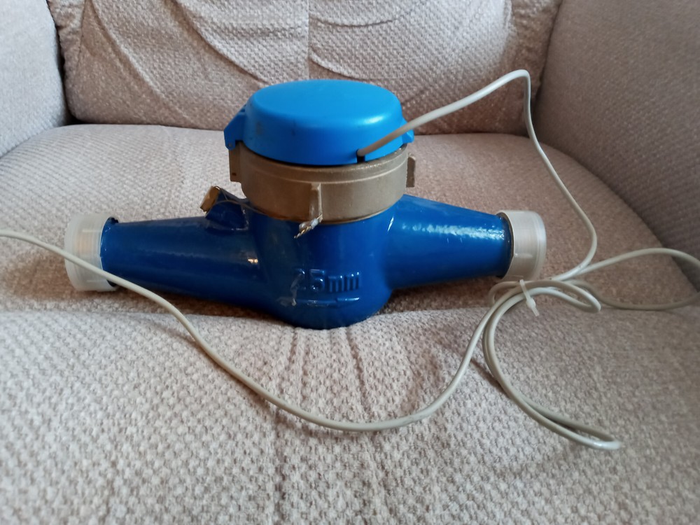 New PRM 1" NPT Multi-Jet Cold Water Meter With Pulse Output