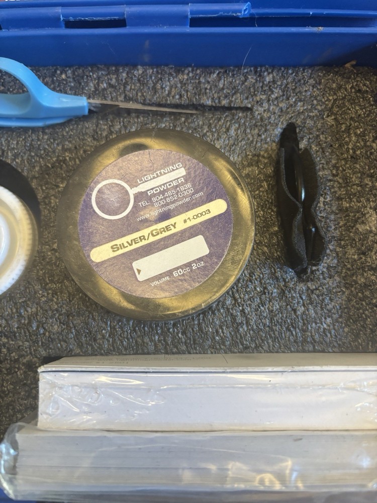 Forensic Source Lightening Powder Deluxe Latent Print Kit