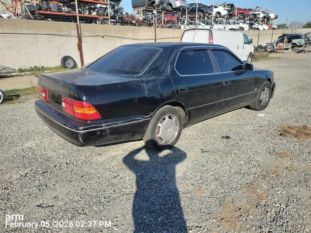 LEFT BLK ROCKER PANEL MOULDING OEM 2000 LEXUS LS400
