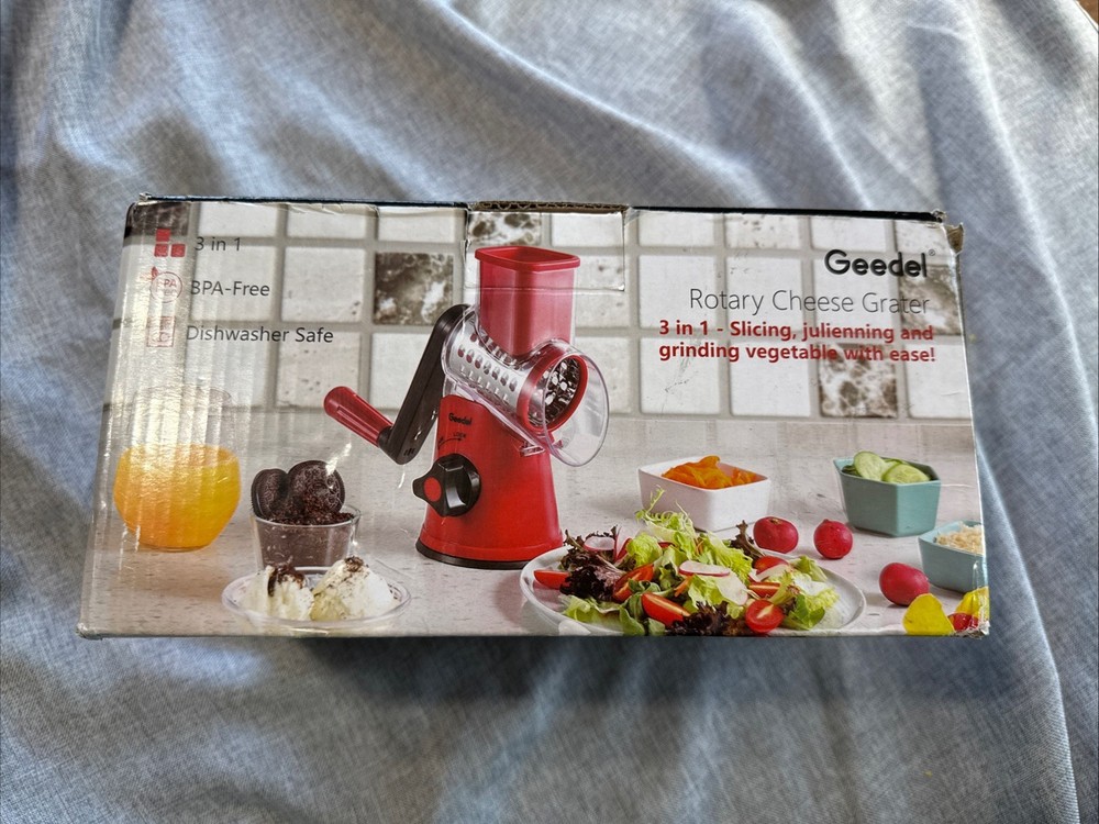 Rotary Cheese Grater In Color White