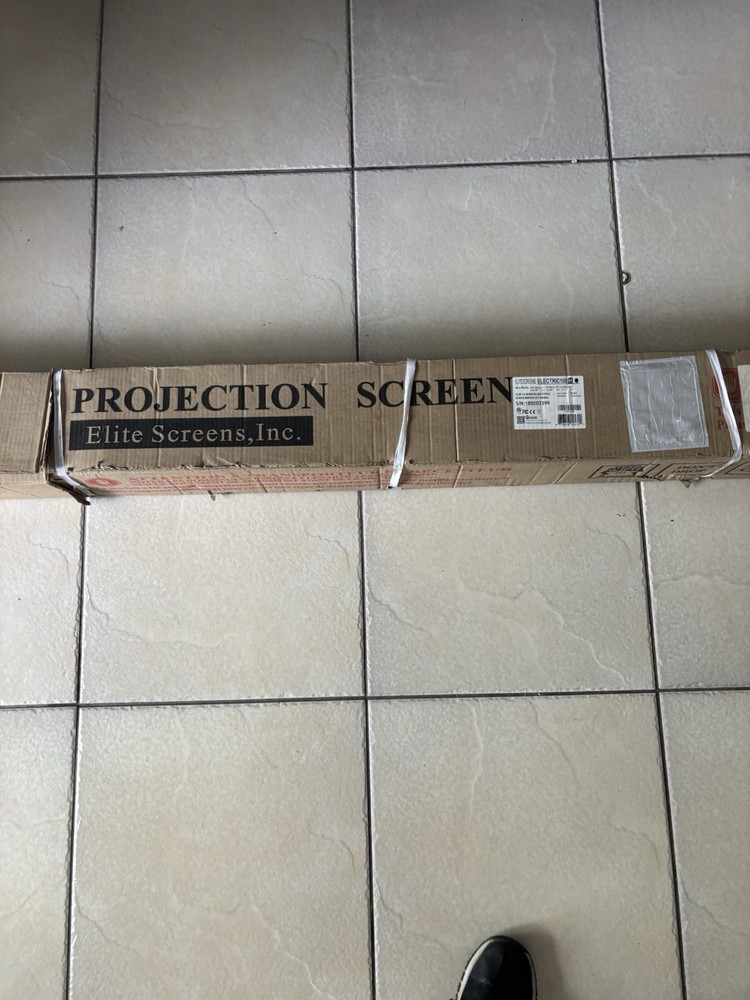 Elite Screen Projector