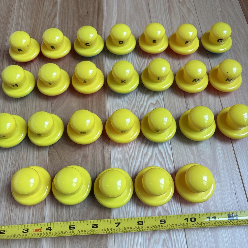 Play-Doh Shape & Learn 26 Letters Alphabet Stamps Complete Educational -E