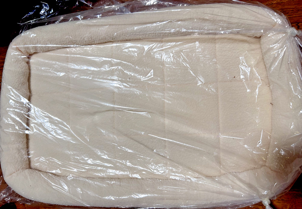 29" Fleece Pet Bed - Cream Color