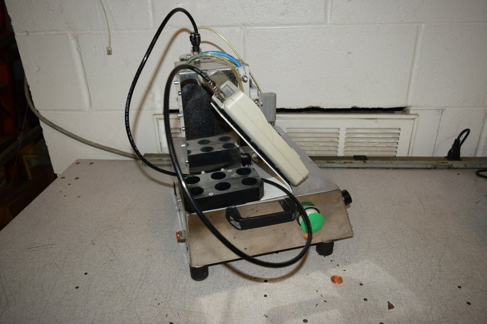 Scari Mec Testing Machine with Manometer