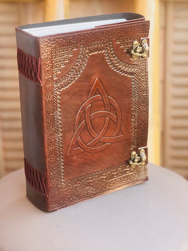 Extra Large 600 Page Brown RefinedLeather Unlined Diary Leather Journal