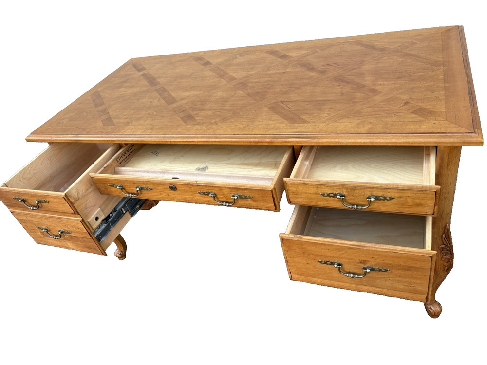 67158 Maple ETHAN ALLEN Executive Desk