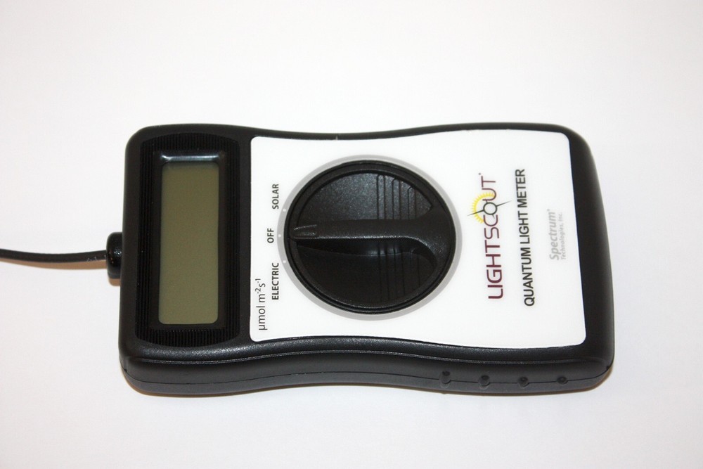 Spectrum Technologies 3415FXSE LightScout Solar/Electric Quantum Meter, Ext Sen