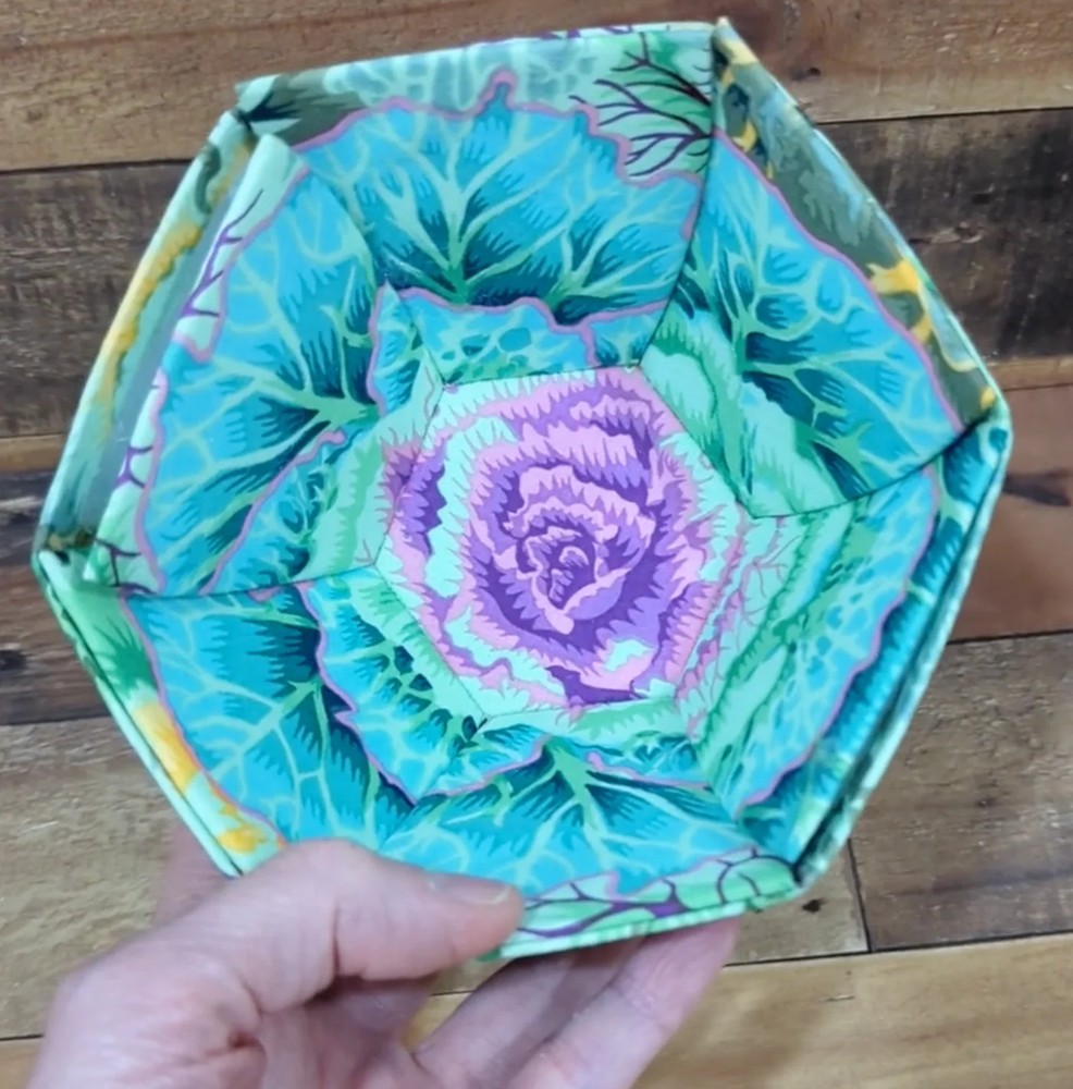 Goodness Bowl Pattern by Jean Paccagnan