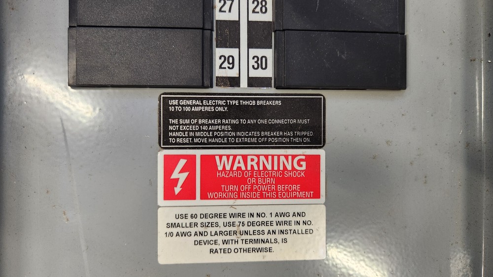 General Electric 200A x 30-SPACE Class CTL THHQB Breaker Panelboard. USED