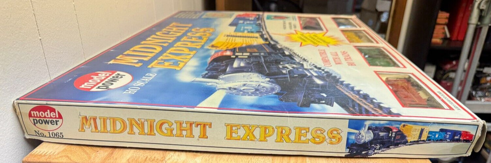 Midnight Express - Model Power - HO Scale - Train Set - Model 1065