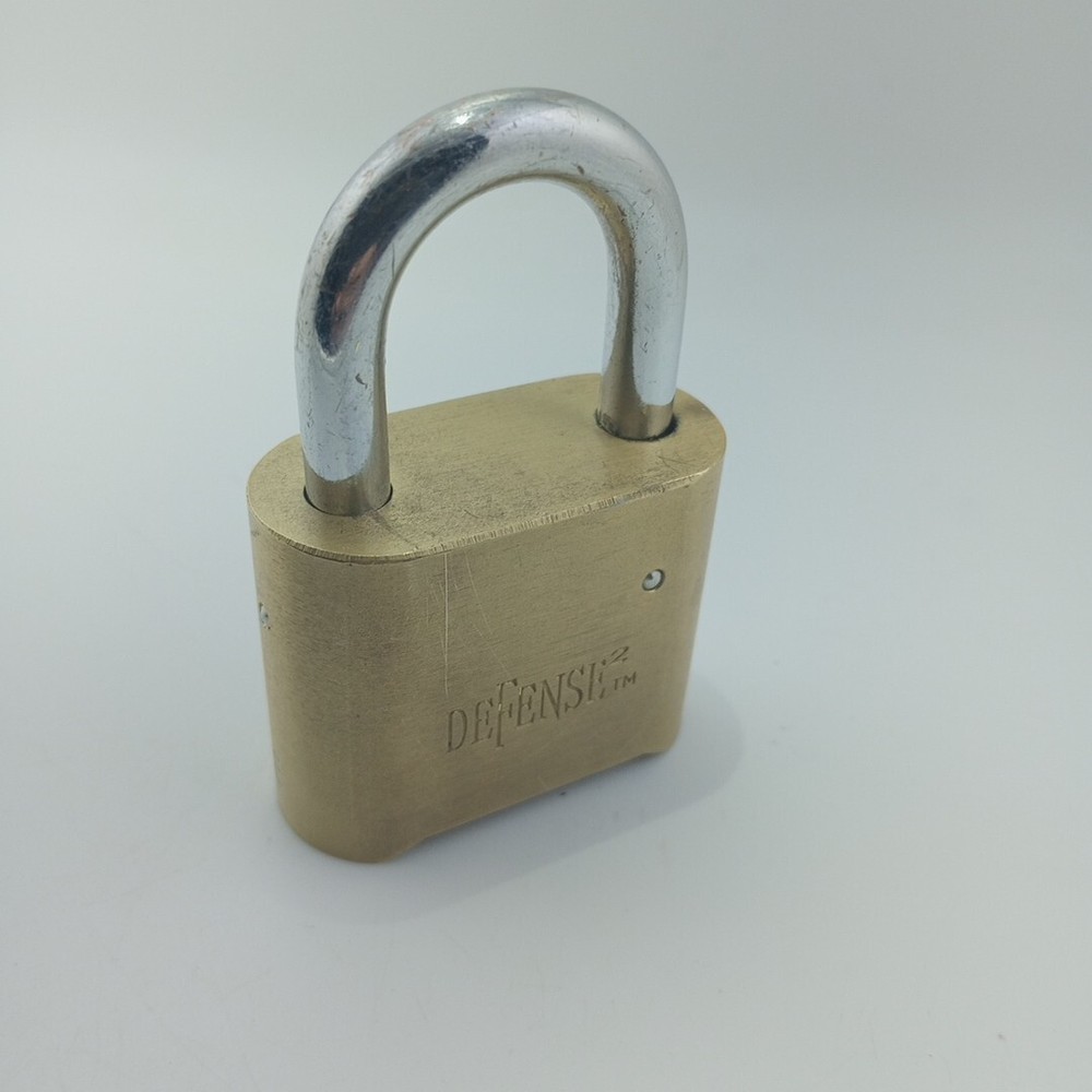 #L) Defense 2 Pad Lock With Code