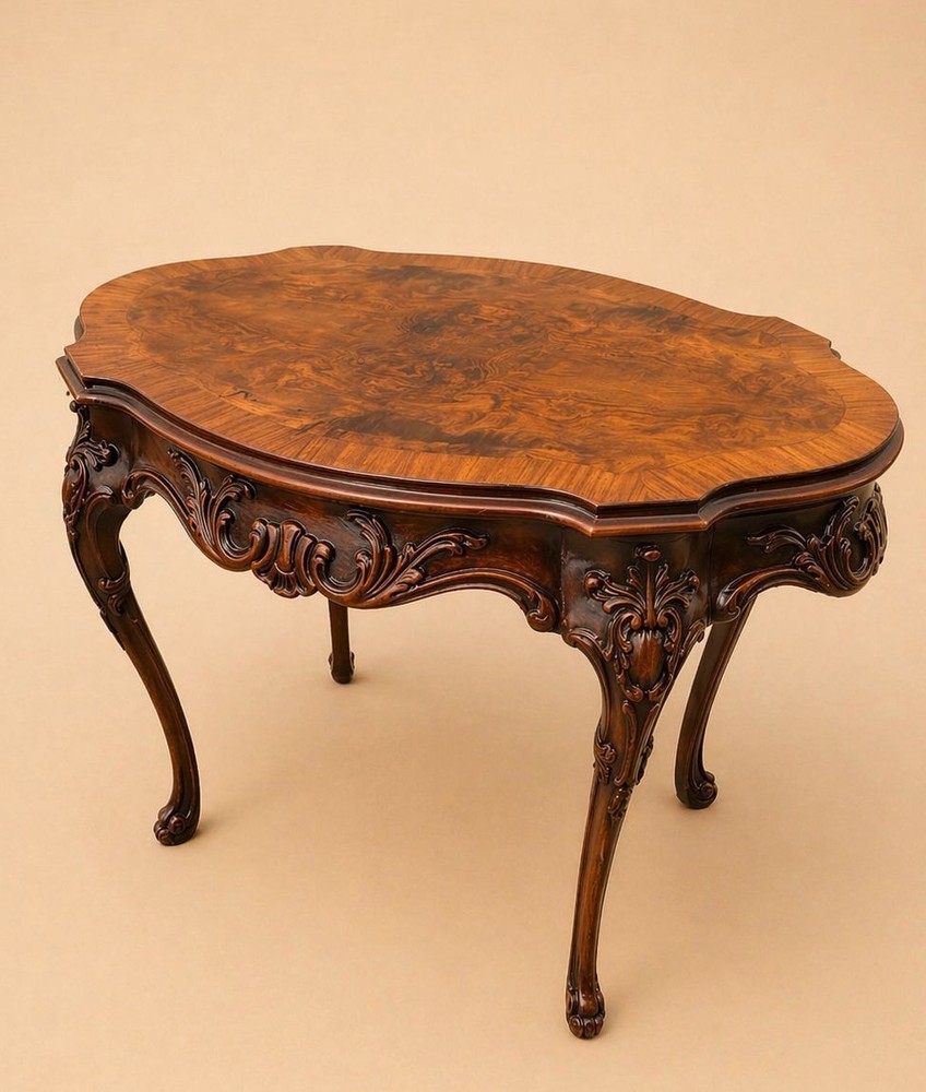 Beautiful 1920s walnut coffee table