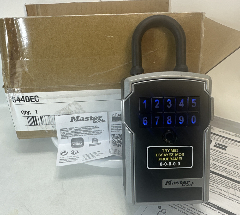 Master Lock 5440EC Bluetooth & Electronic Portable Lock Box IOS & Android