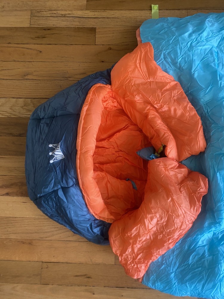 Ust Monarch Sleeping Bag with Temp Control and Carry Case Camping Regular Read