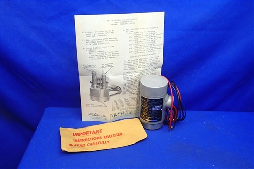W.E. ANDERSON DouTecT EXPLOSION PROOF PRESSURE SWITCH MODEL H-2 NOS UNUSED
