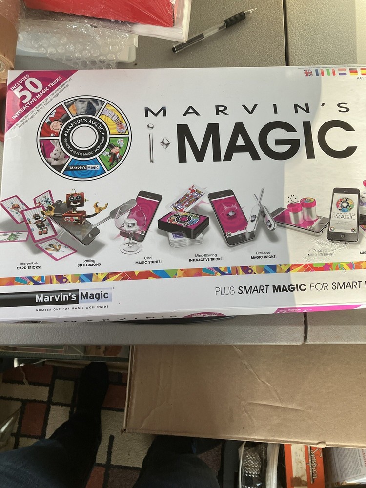 Marvin’s Magic White Edition Game 50 Magic Tricks