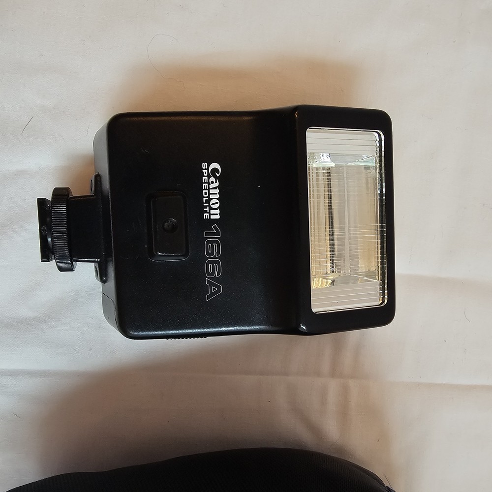 Canon Speed lite 166A Camera Flash