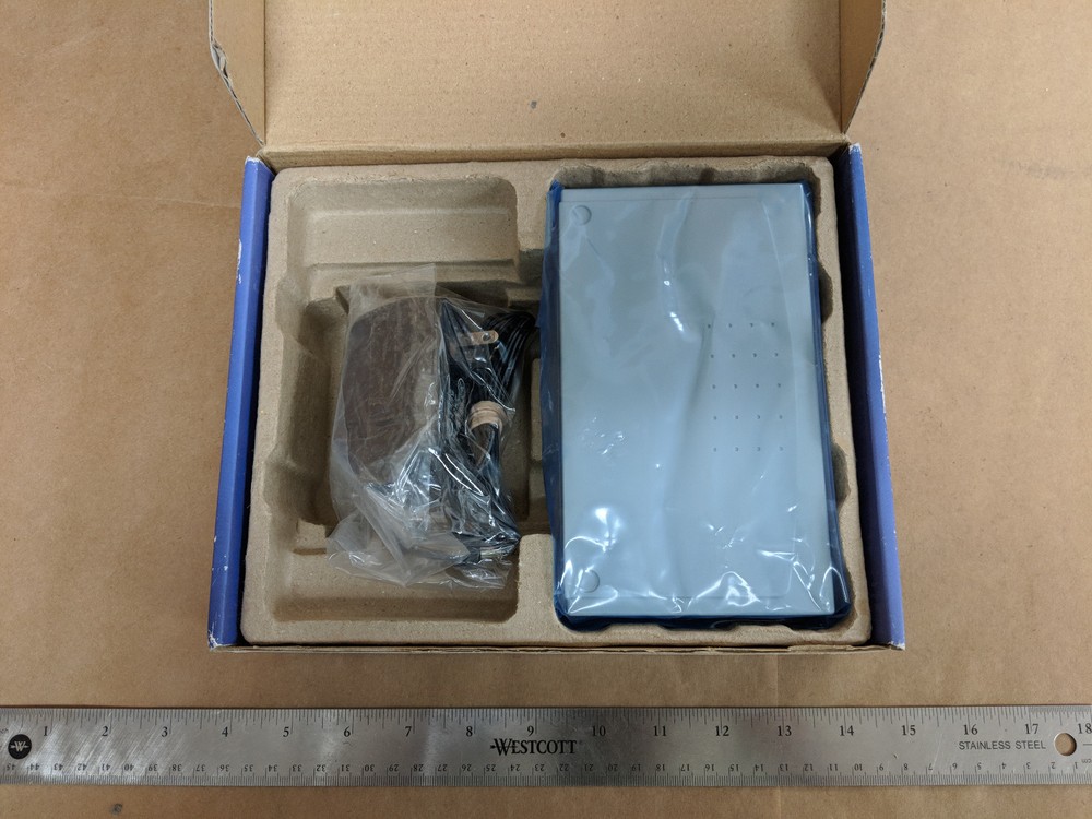 PHOEBE OCTOPUS 4 PORT INTERNET BROADBAND ROUTER